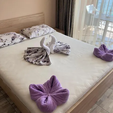 Appartamento и студия в комплекс акротирия *